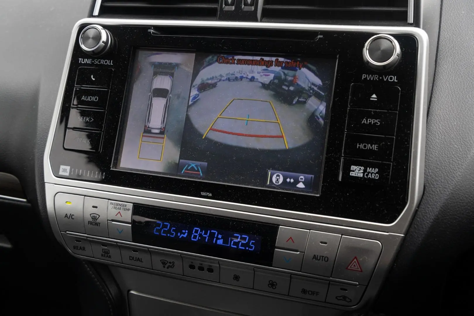 2019 Toyota Landcruiser Prado Gallery Image 15