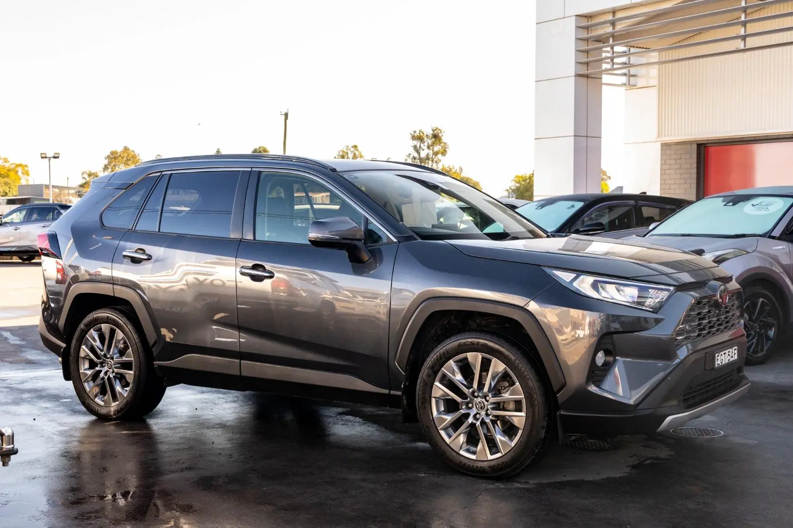 2020 Toyota RAV4 Gallery Image 3