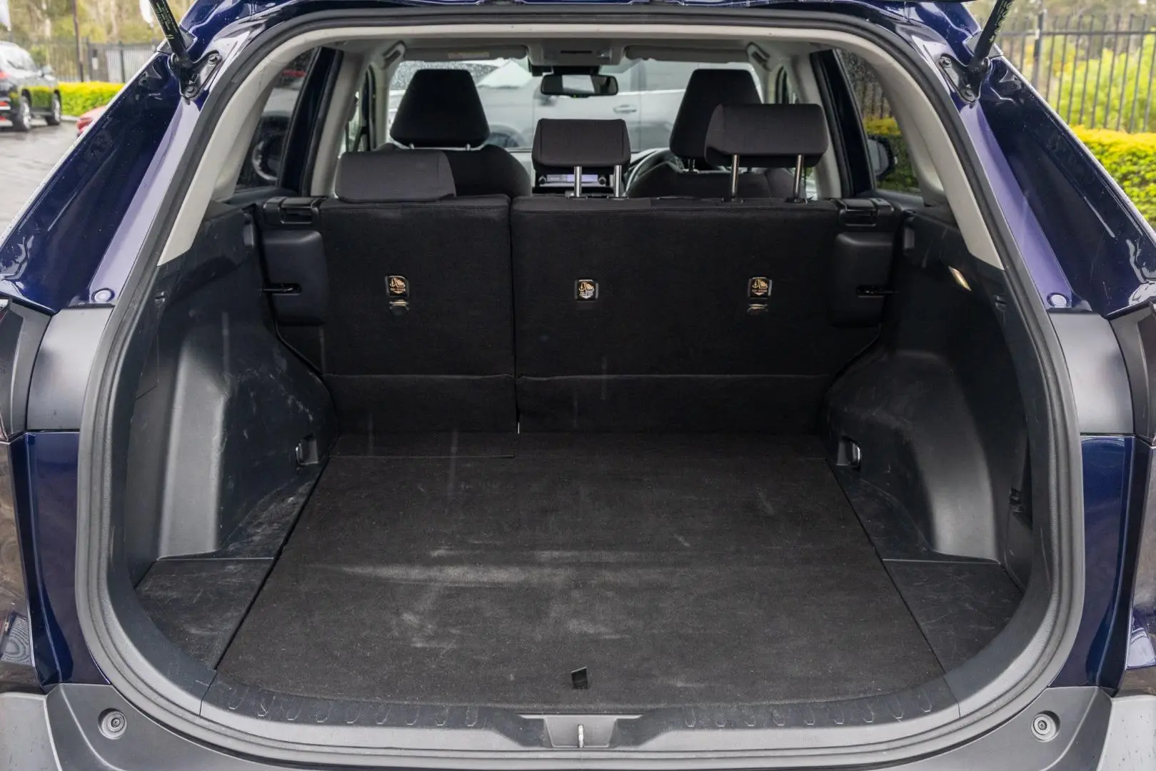 2022 Toyota RAV4 Gallery Image 19