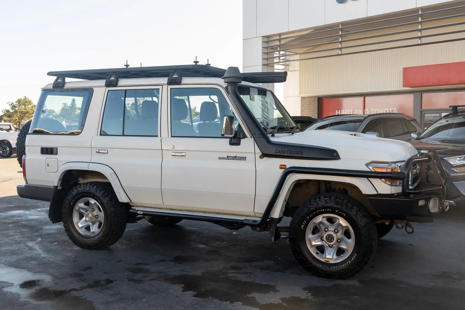 2018 Toyota Landcruiser Gallery Image 3
