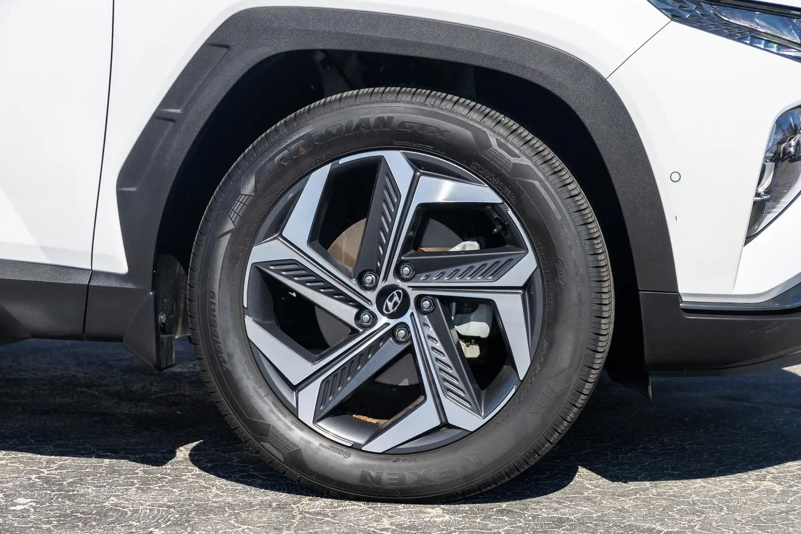 2024 Hyundai Tucson Gallery Image 22