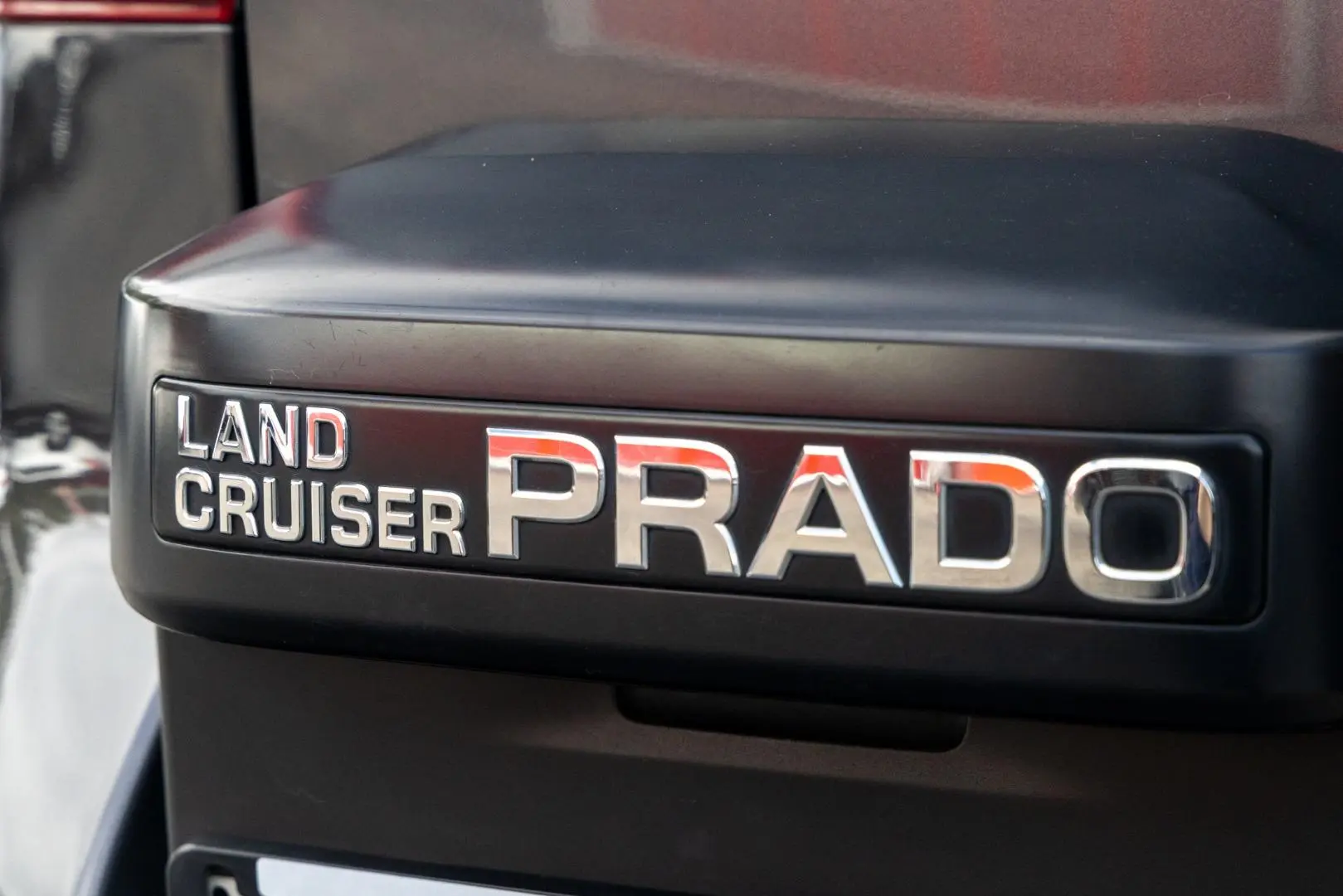2014 Toyota Landcruiser Prado Gallery Image 21