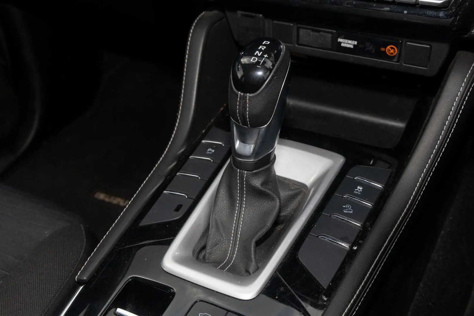 2021 Isuzu MU-X Gallery Image 17