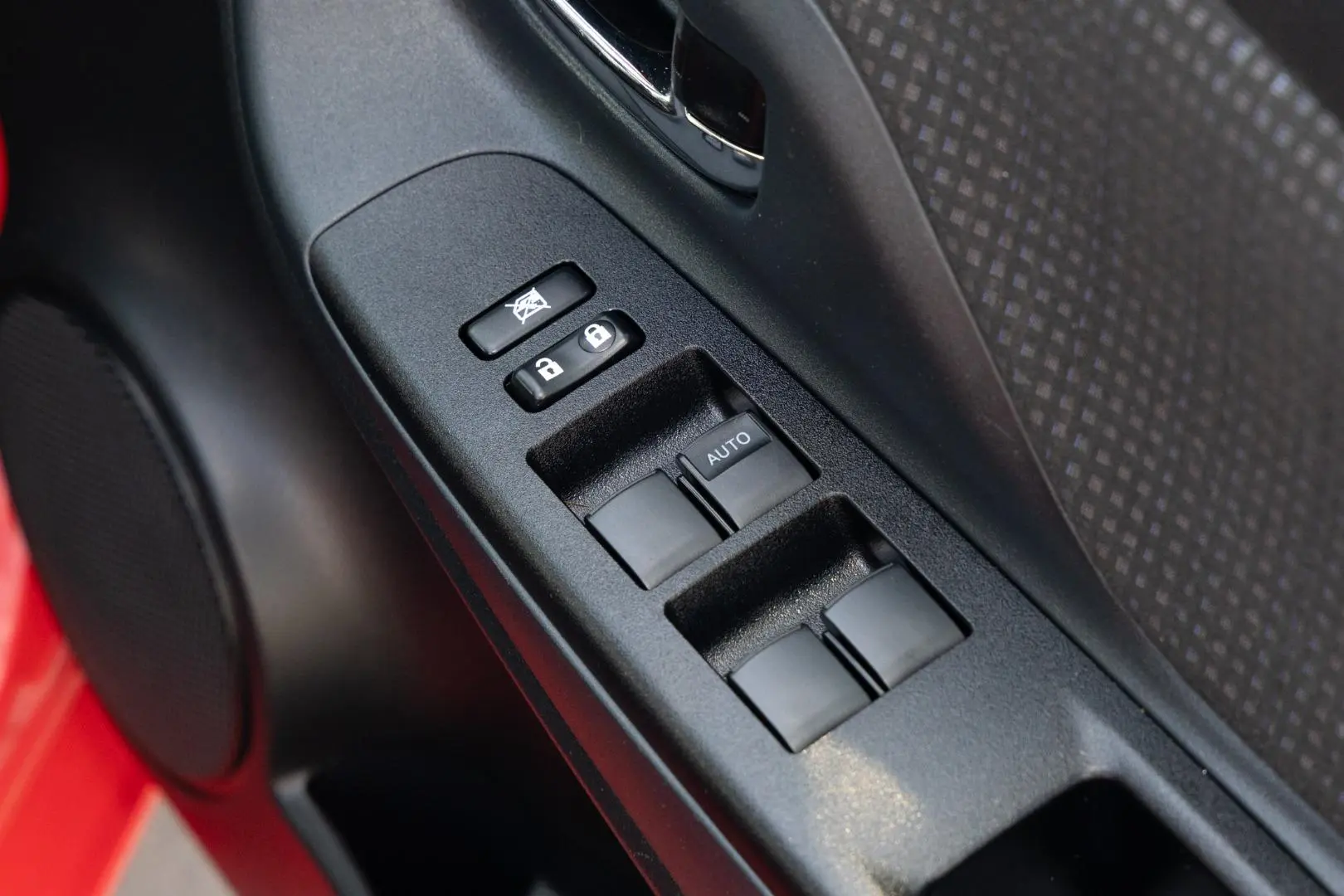 2018 Toyota Yaris Gallery Image 18