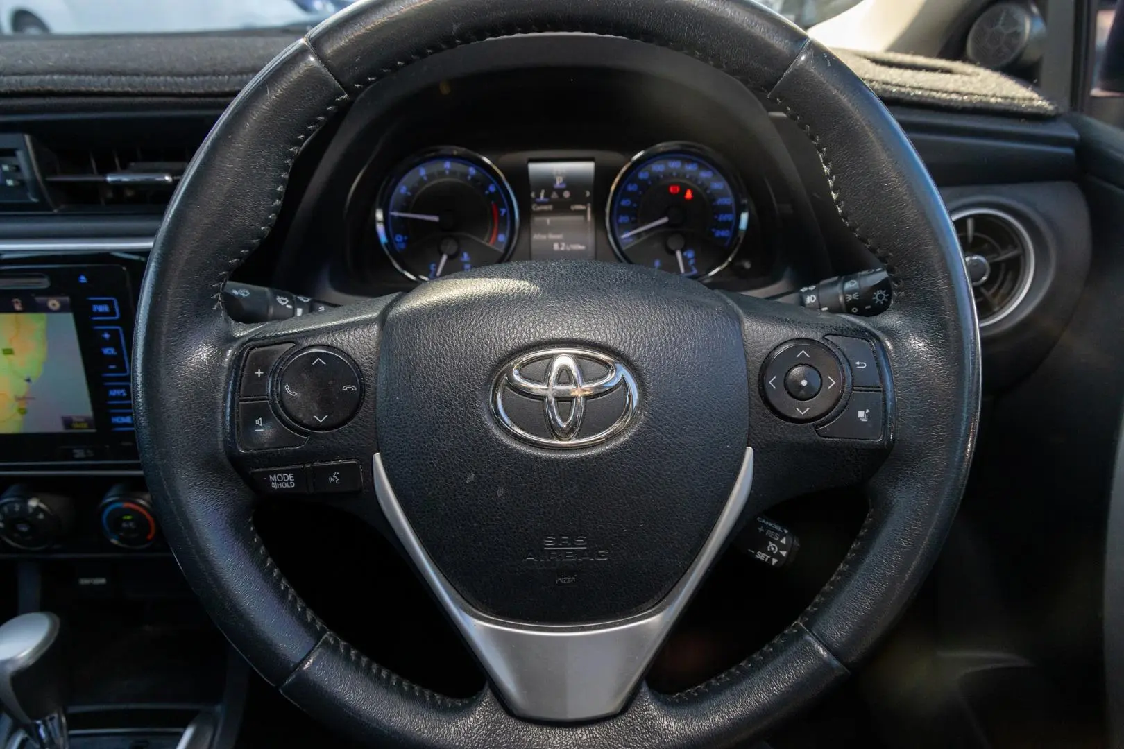 2018 Toyota Corolla Gallery Image 10