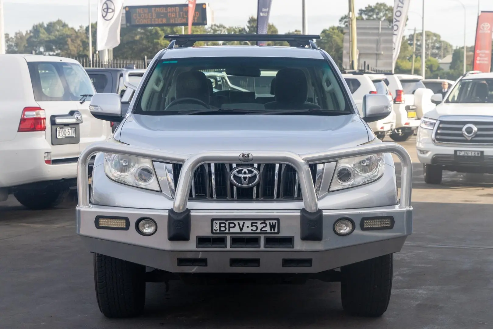 2010 Toyota Landcruiser Prado Gallery Image 4