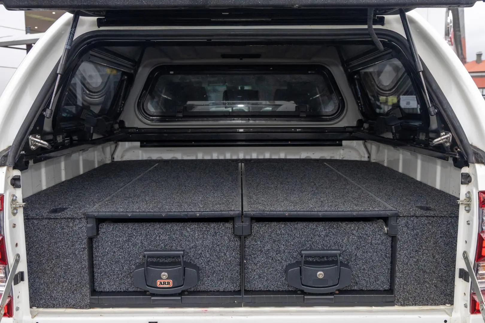 2021 Toyota Hilux Gallery Image 19