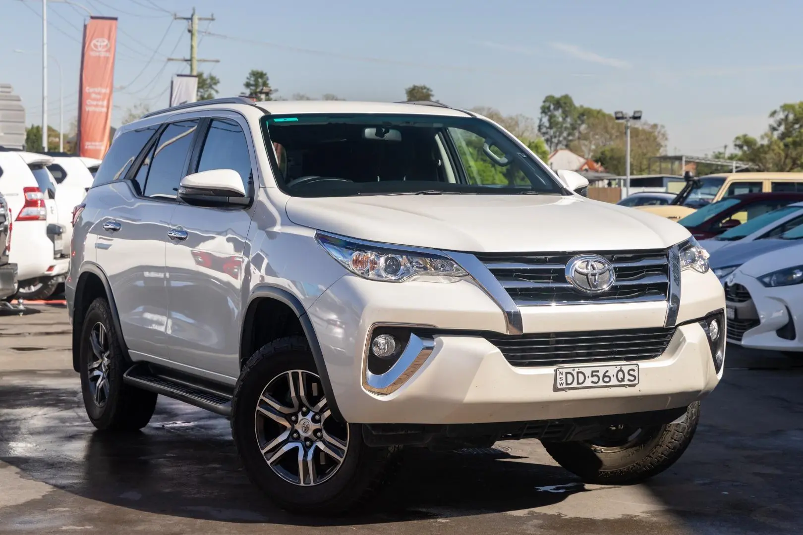 2019 Toyota Fortuner Gallery Image 1