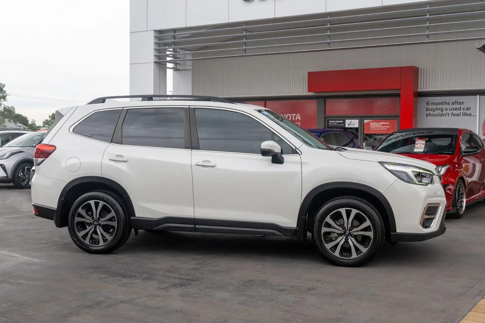 2021 Subaru Forester Gallery Image 3