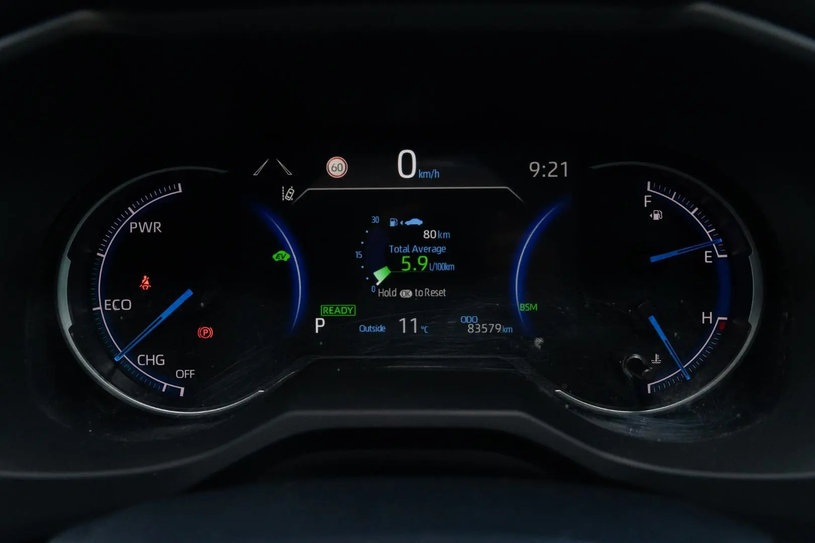 2022 Toyota RAV4 Gallery Image 13
