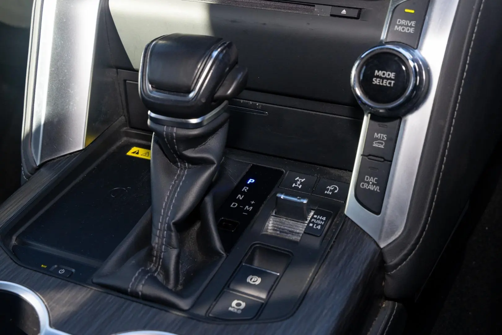 2022 Toyota Landcruiser Gallery Image 18