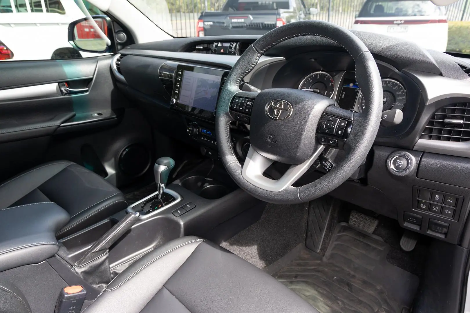 2023 Toyota Hilux Gallery Image 7