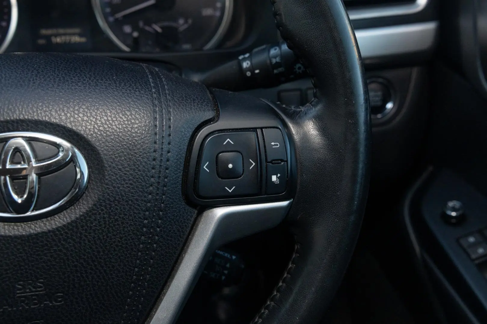 2017 Toyota Kluger Gallery Image 13