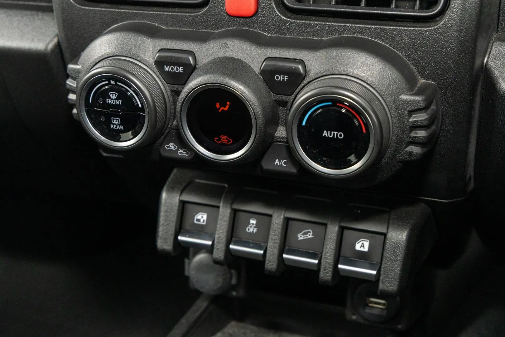 2023 Suzuki Jimny Gallery Image 16