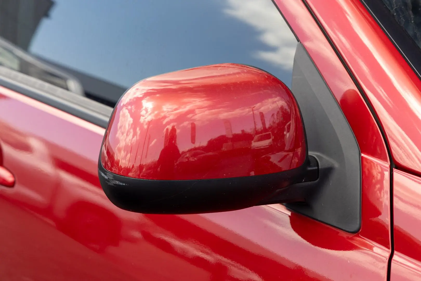 2012 Mitsubishi Outlander Gallery Image 19