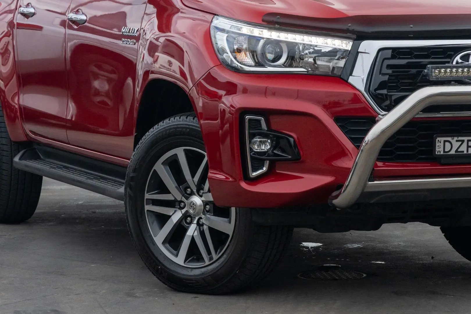 2018 Toyota Hilux Gallery Image 6