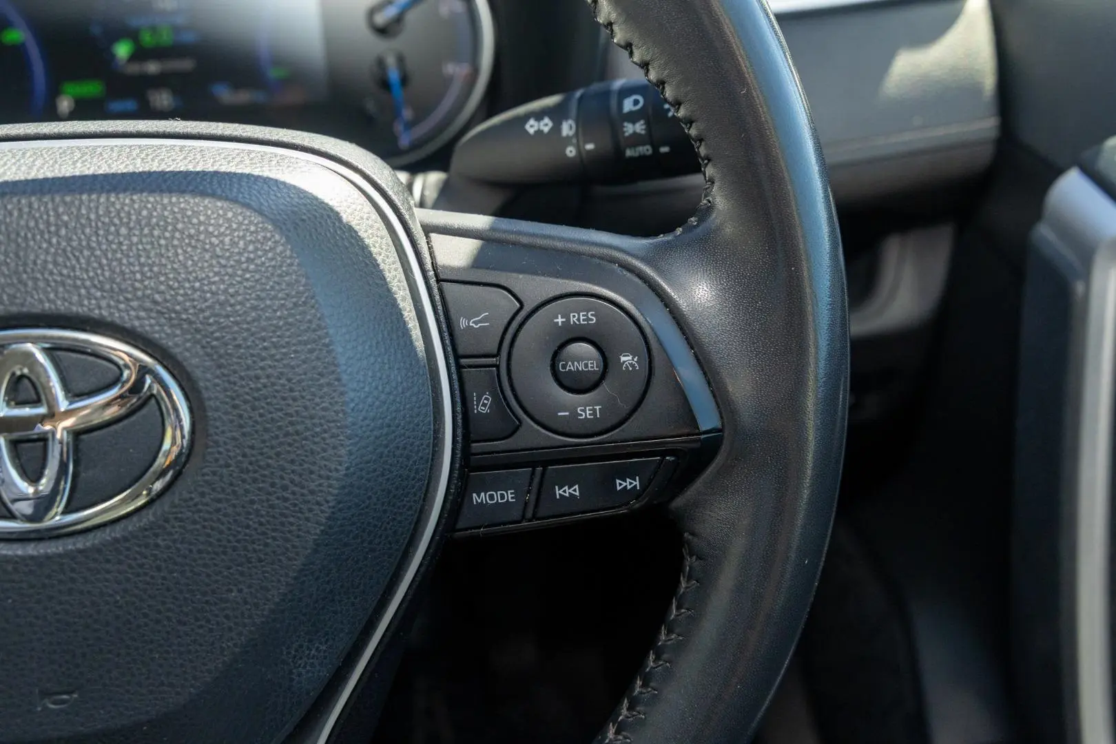 2022 Toyota RAV4 Gallery Image 12