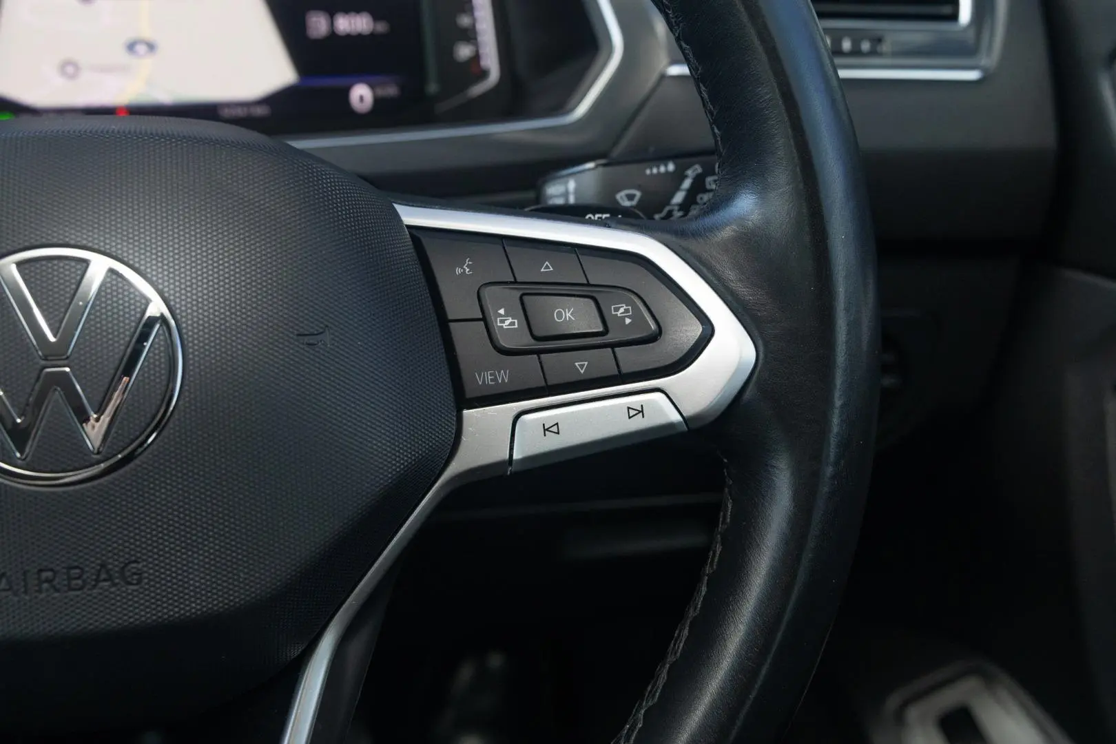 2022 Volkswagen Tiguan Gallery Image 12