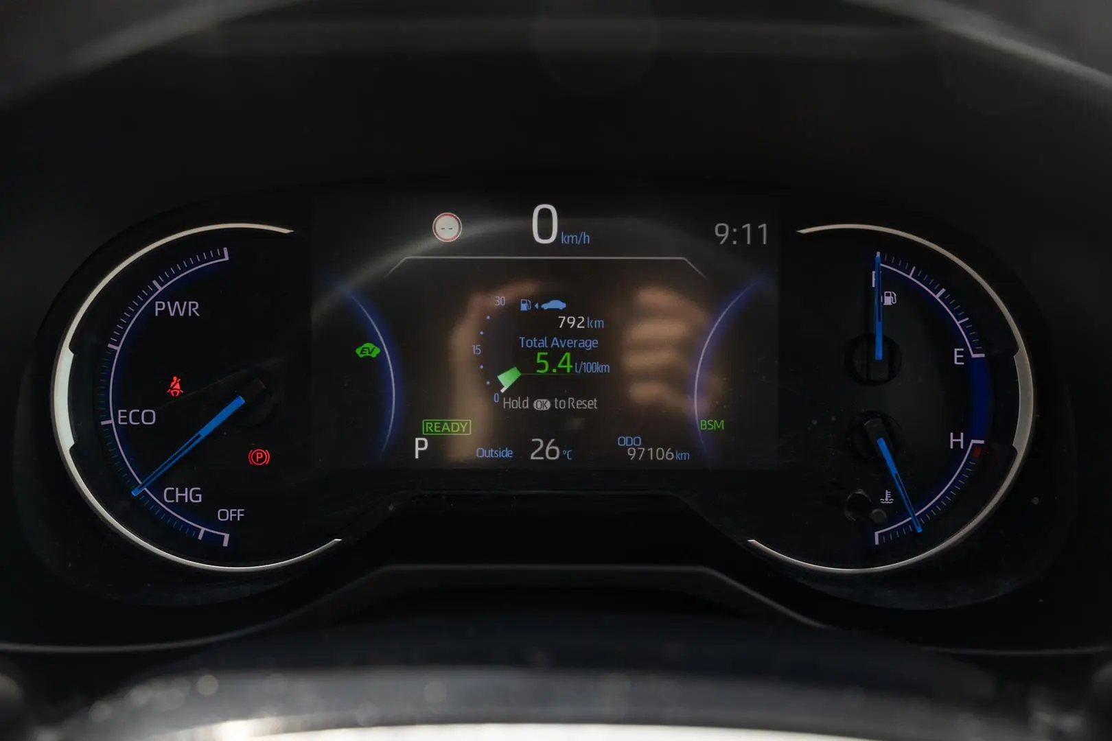 2020 Toyota RAV4 Gallery Image 13