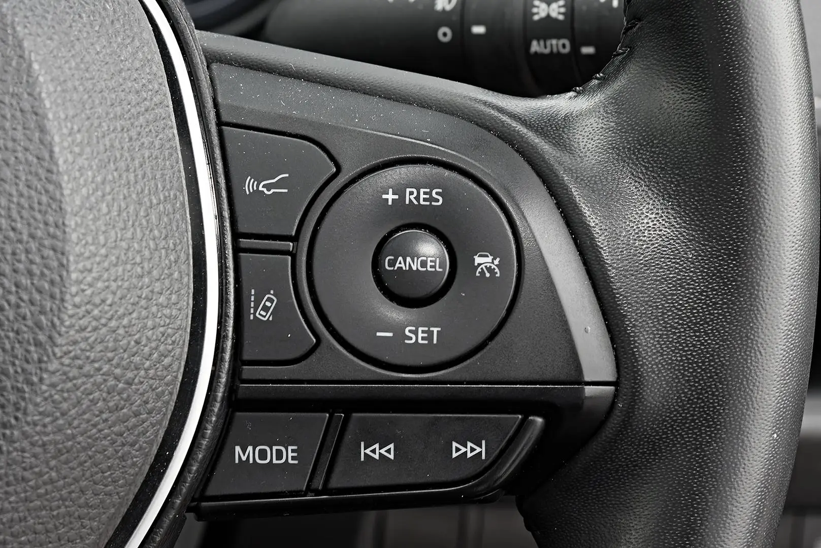 2024 Toyota RAV4 Gallery Image 11