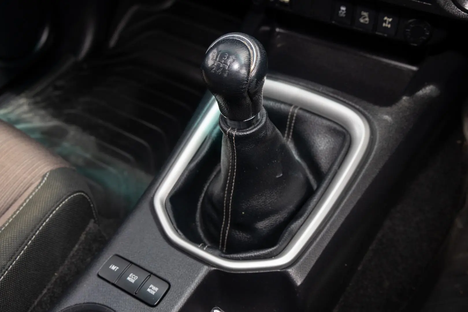 2018 Toyota Hilux Gallery Image 17