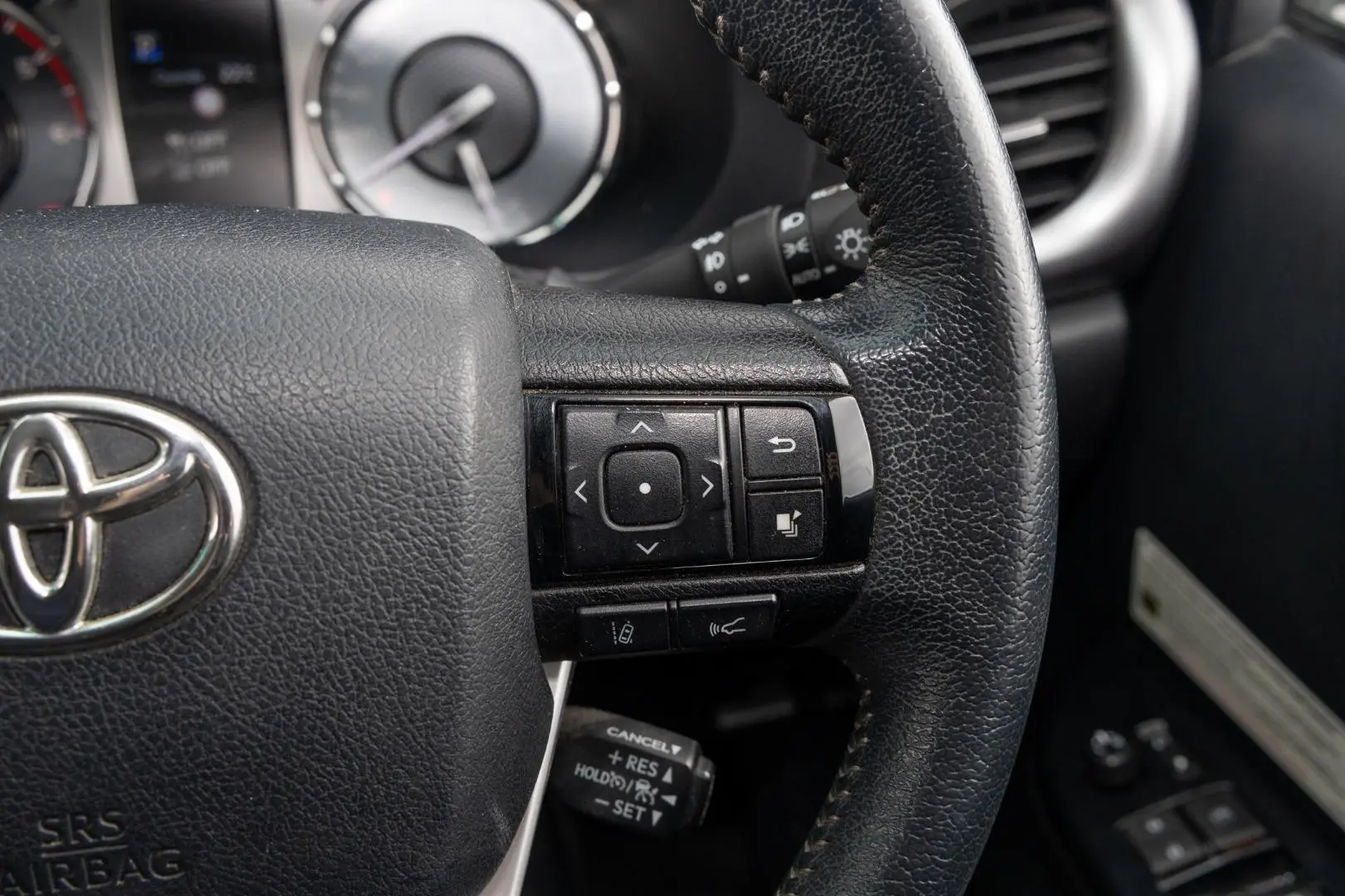 2021 Toyota Hilux Gallery Image 12