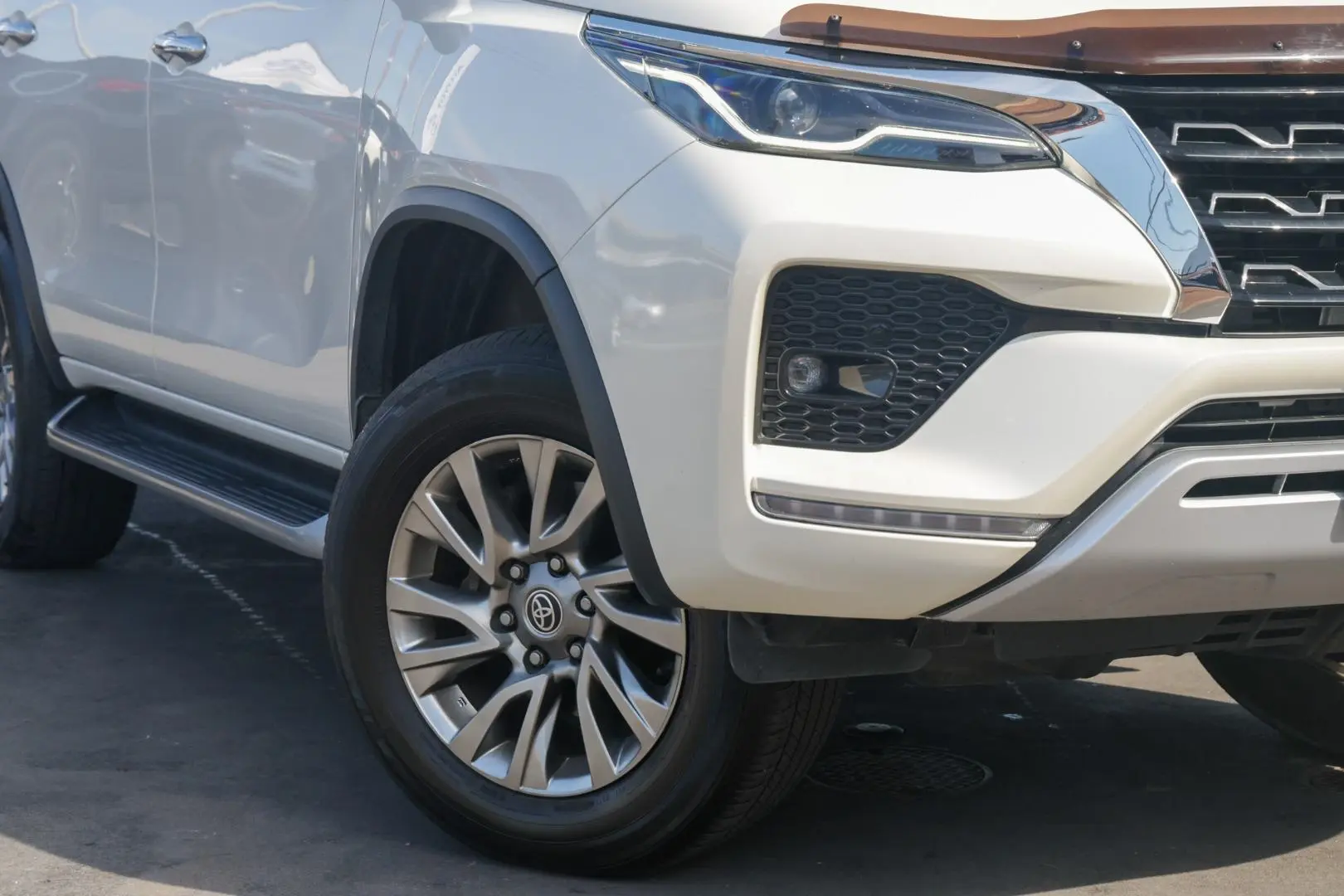 2022 Toyota Fortuner Gallery Image 6