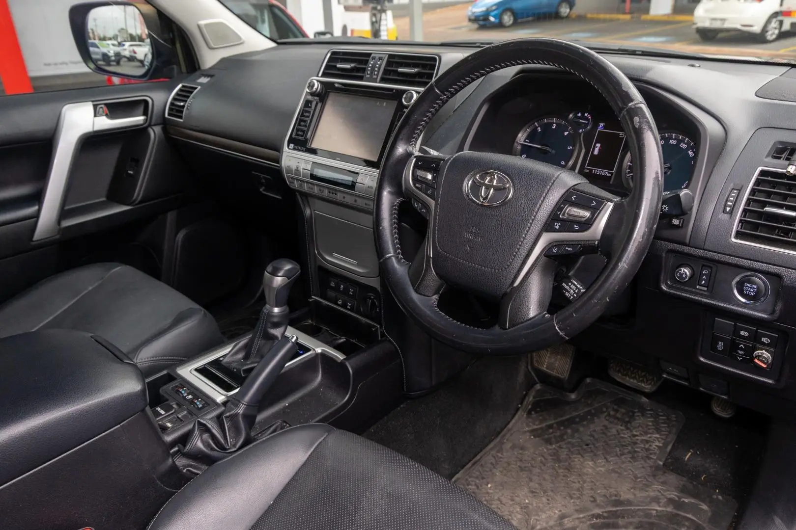 2019 Toyota Landcruiser Prado Gallery Image 7