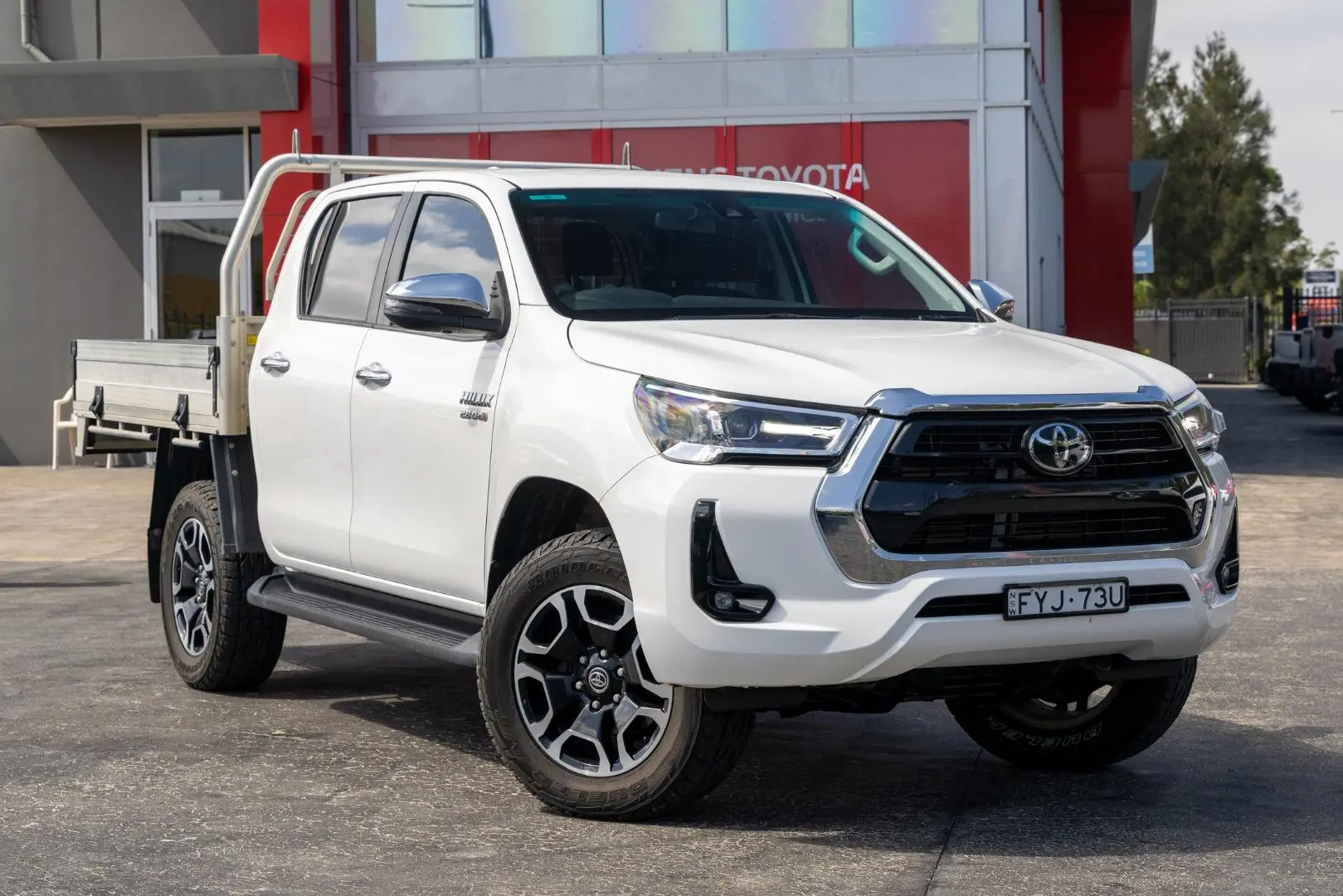 2023 Toyota Hilux Gallery Image 1