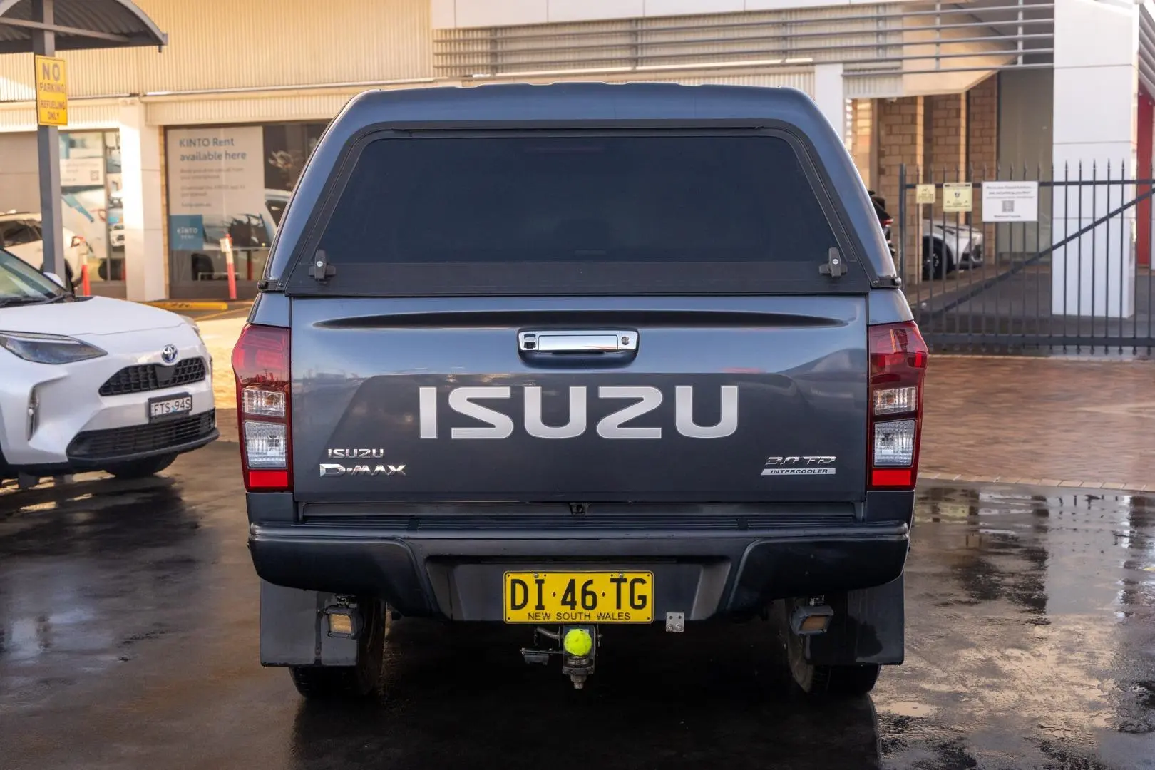 2019 Isuzu D-MAX Gallery Image 5