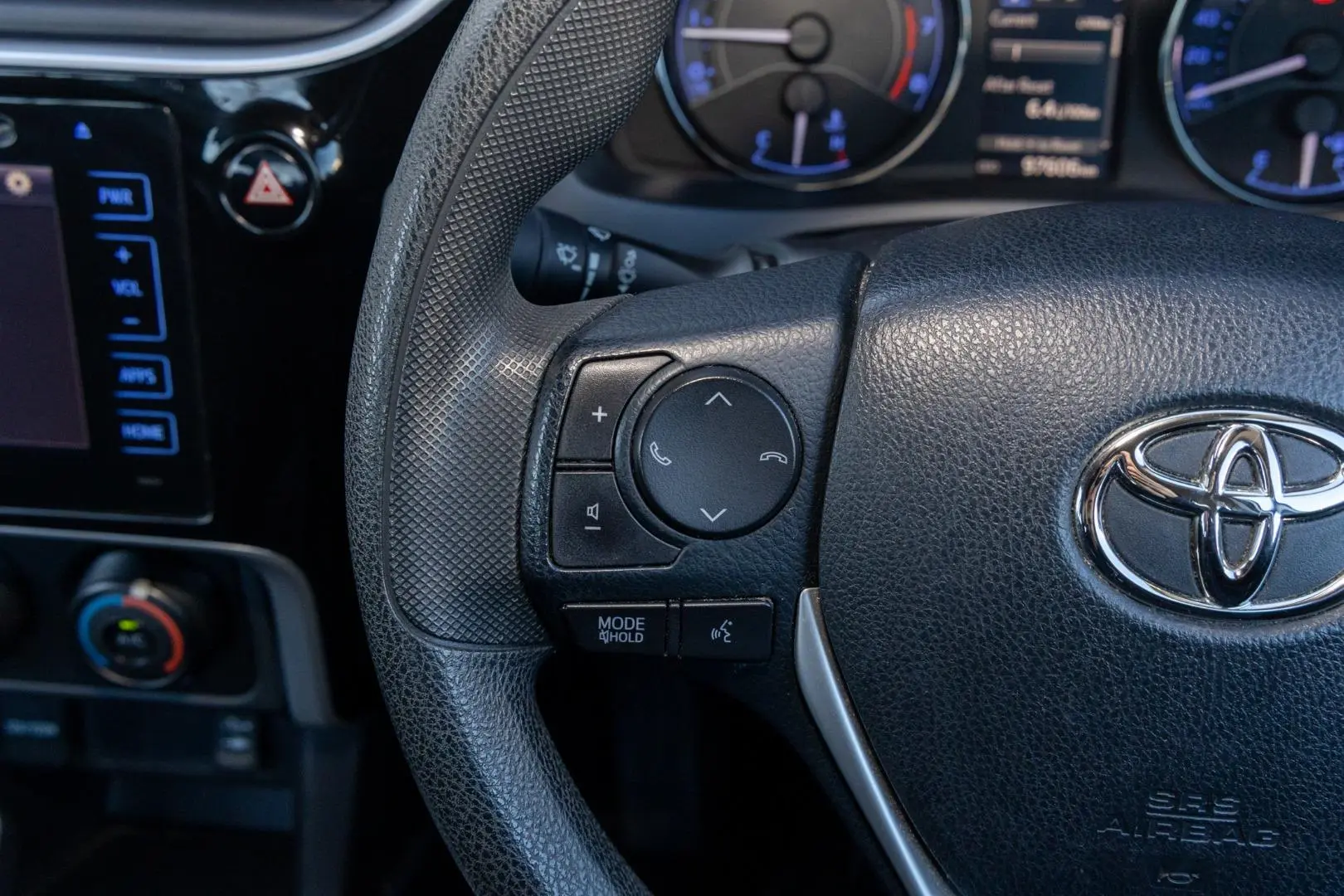 2018 Toyota Corolla Gallery Image 11