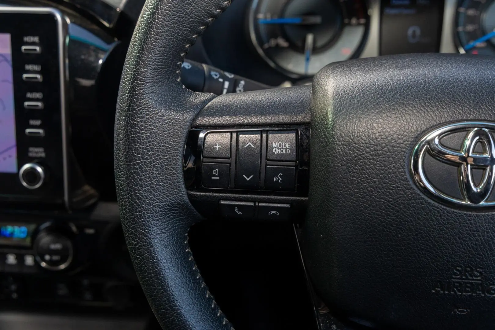 2022 Toyota Hilux Gallery Image 11