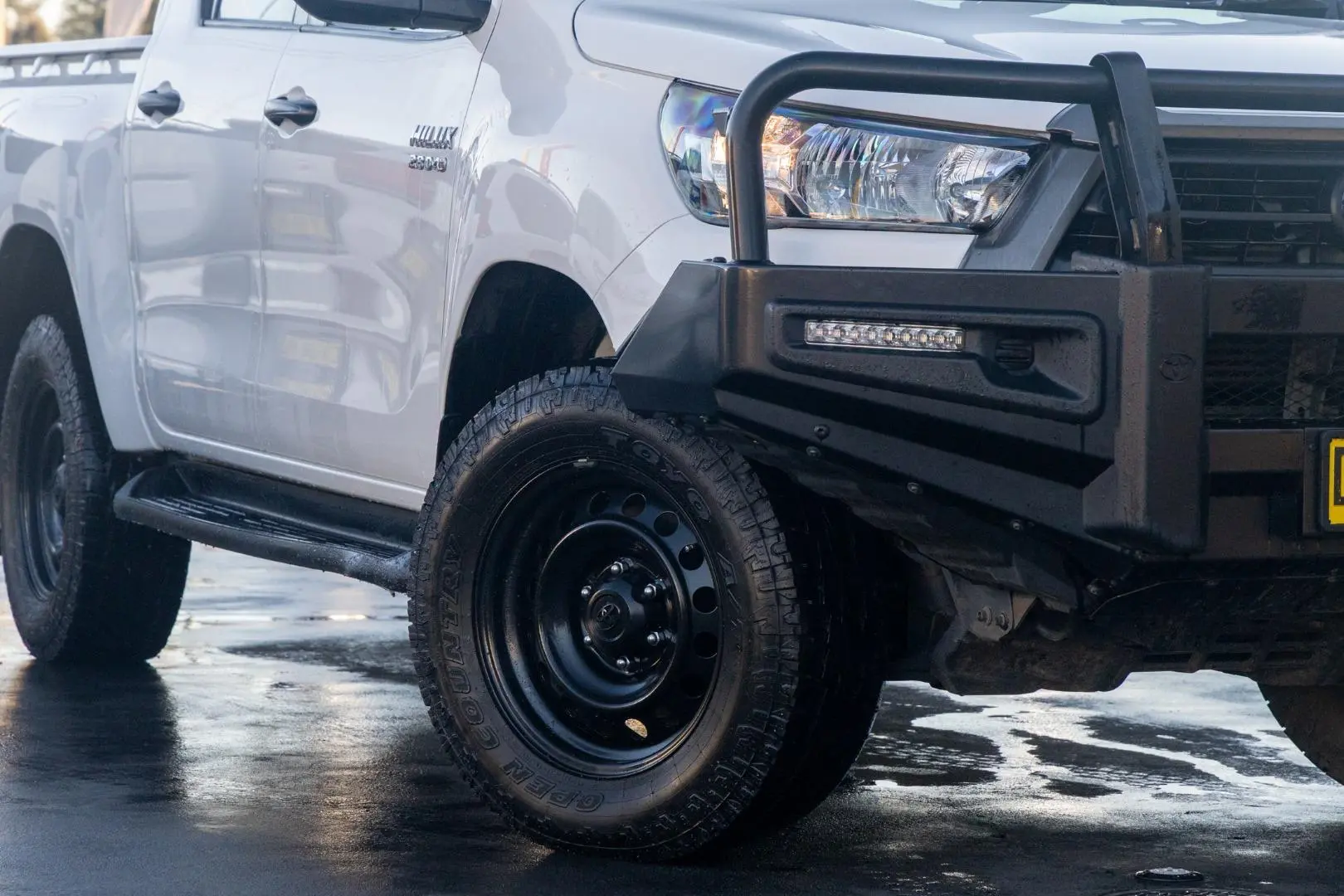 2021 Toyota Hilux Gallery Image 6