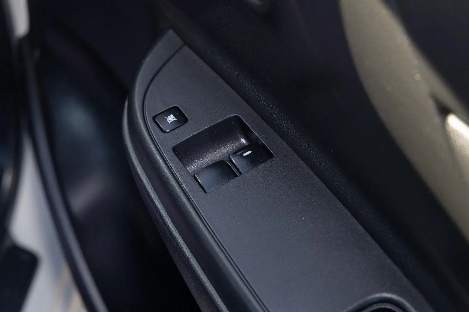 2021 Mitsubishi Triton Gallery Image 17