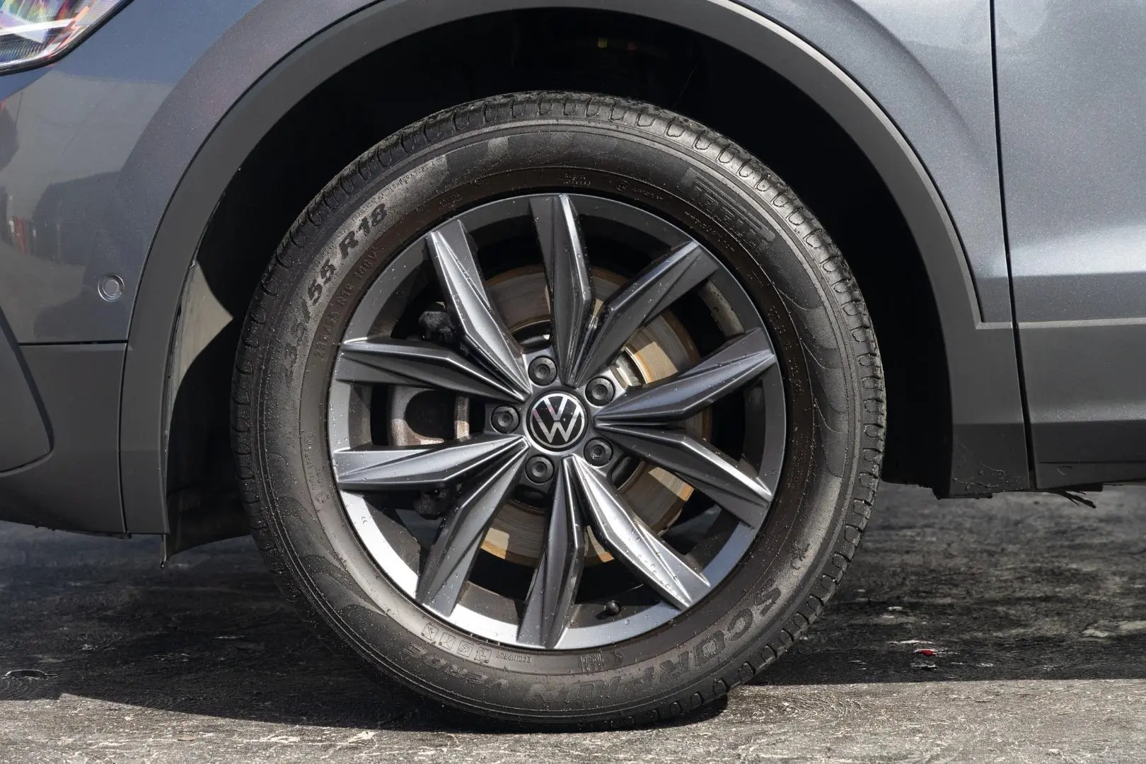 2022 Volkswagen Tiguan Gallery Image 22