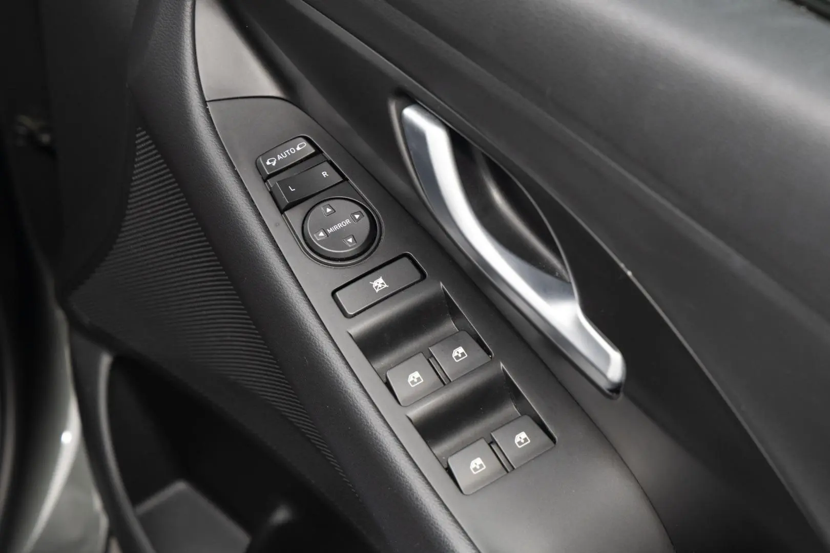 2020 Hyundai i30 Gallery Image 18