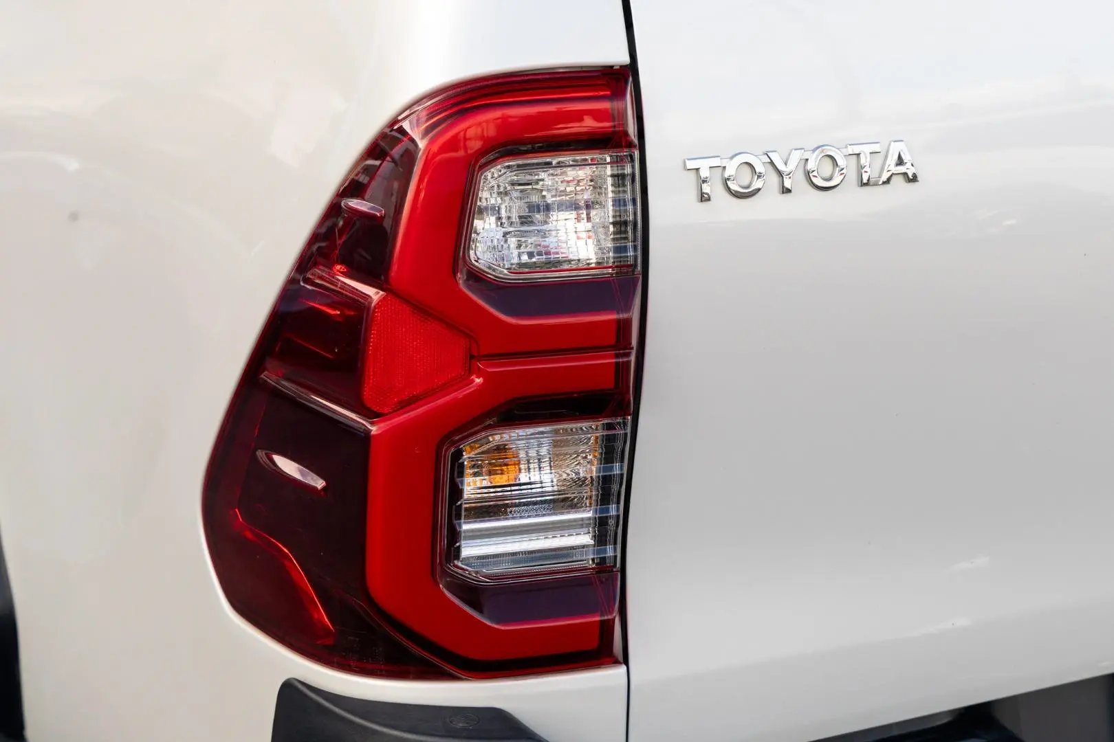 2022 Toyota Hilux Gallery Image 19