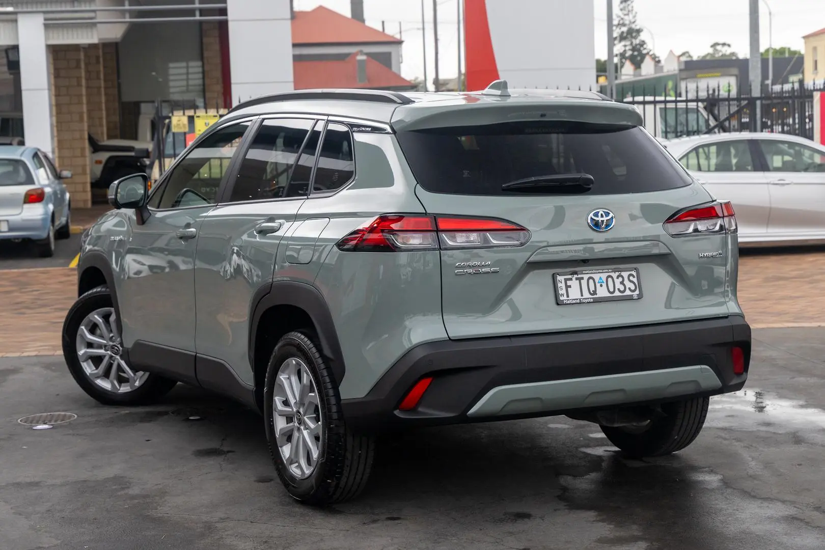 2024 Toyota Corolla Cross Gallery Image 2