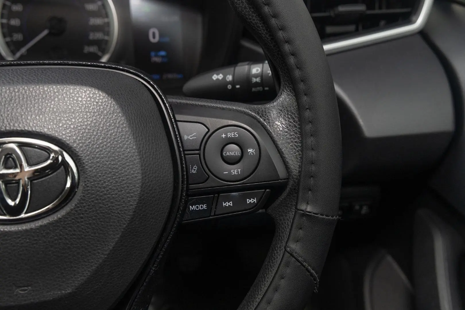 2020 Toyota Corolla Gallery Image 12