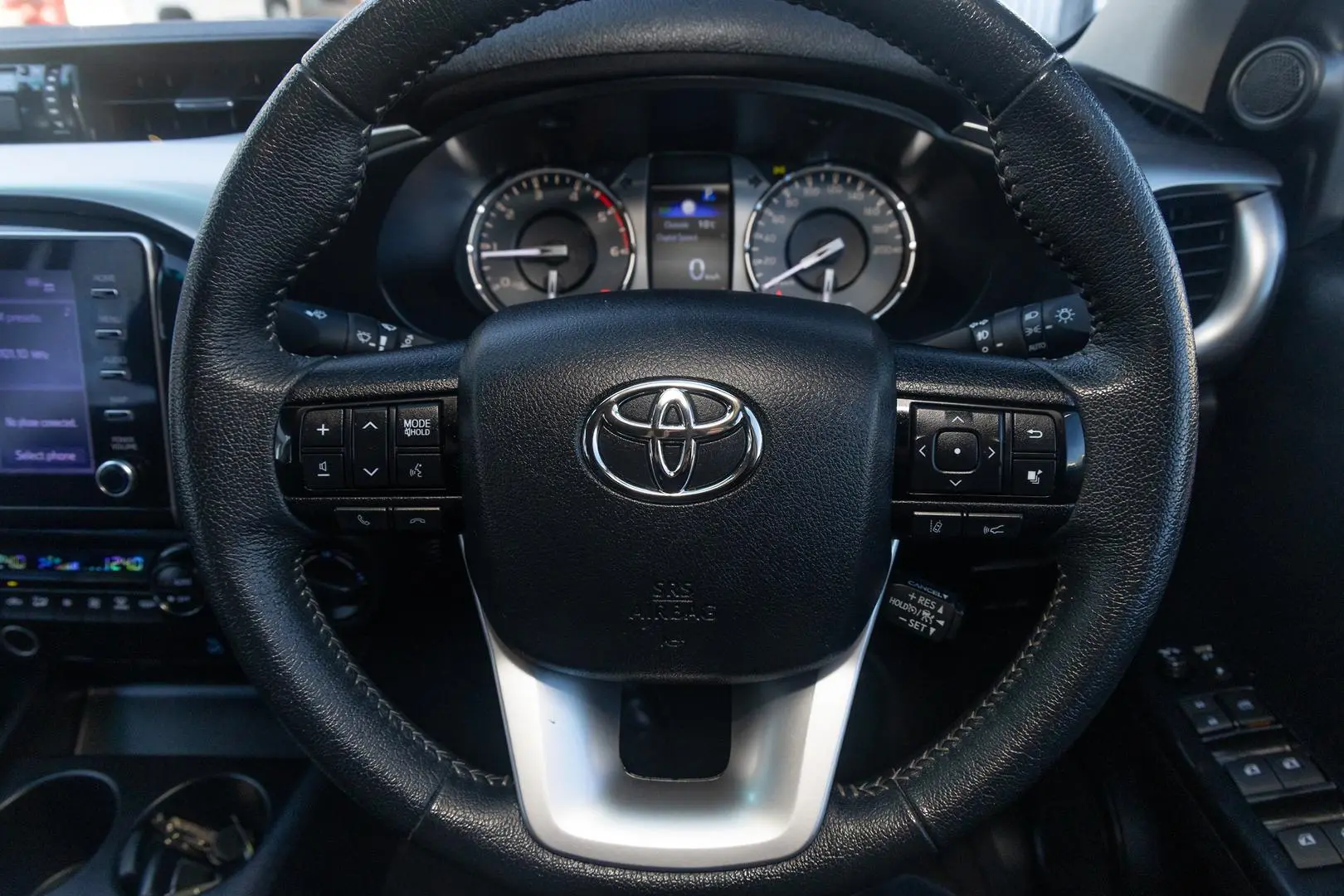 2022 Toyota Hilux Gallery Image 10