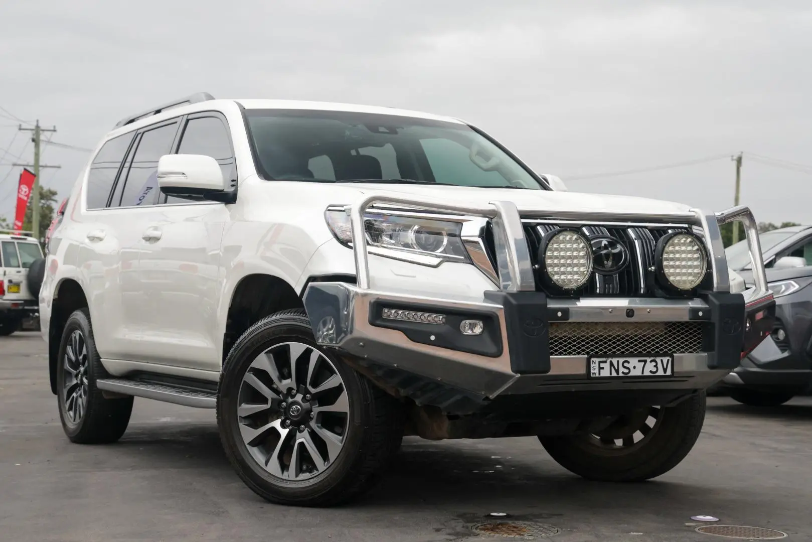 2022 Toyota Landcruiser Prado Gallery Image 1