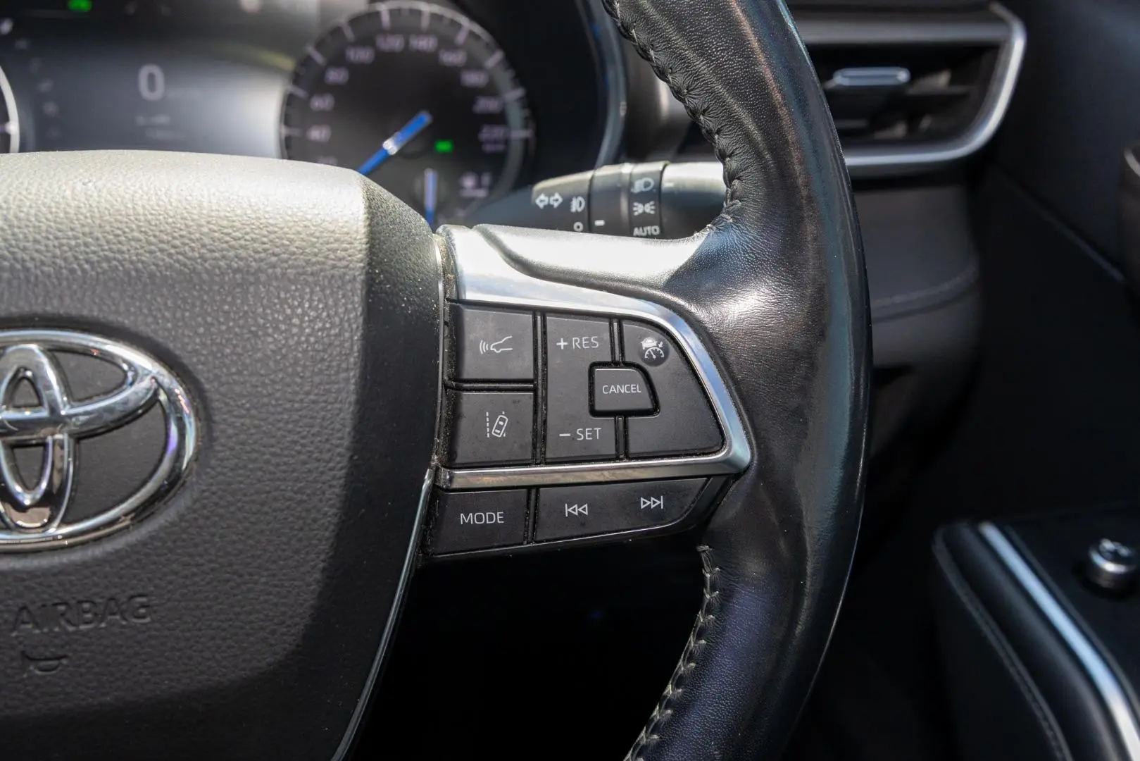 2021 Toyota Kluger Gallery Image 12