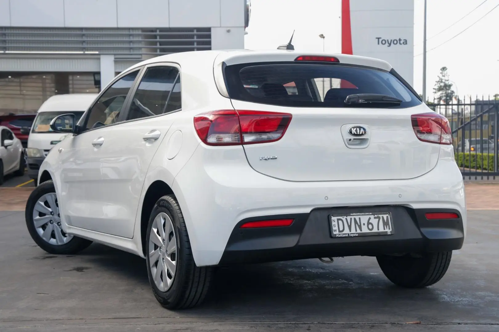 2018 Kia Rio Image 2