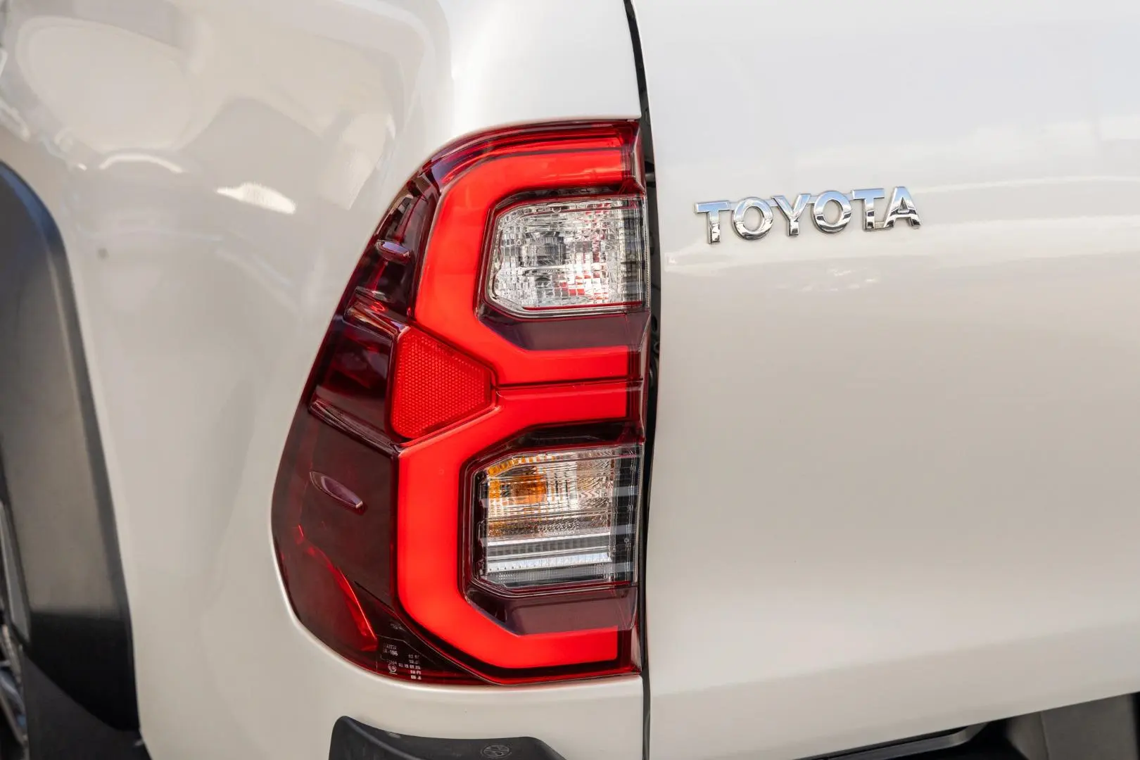 2024 Toyota Hilux Gallery Image 19