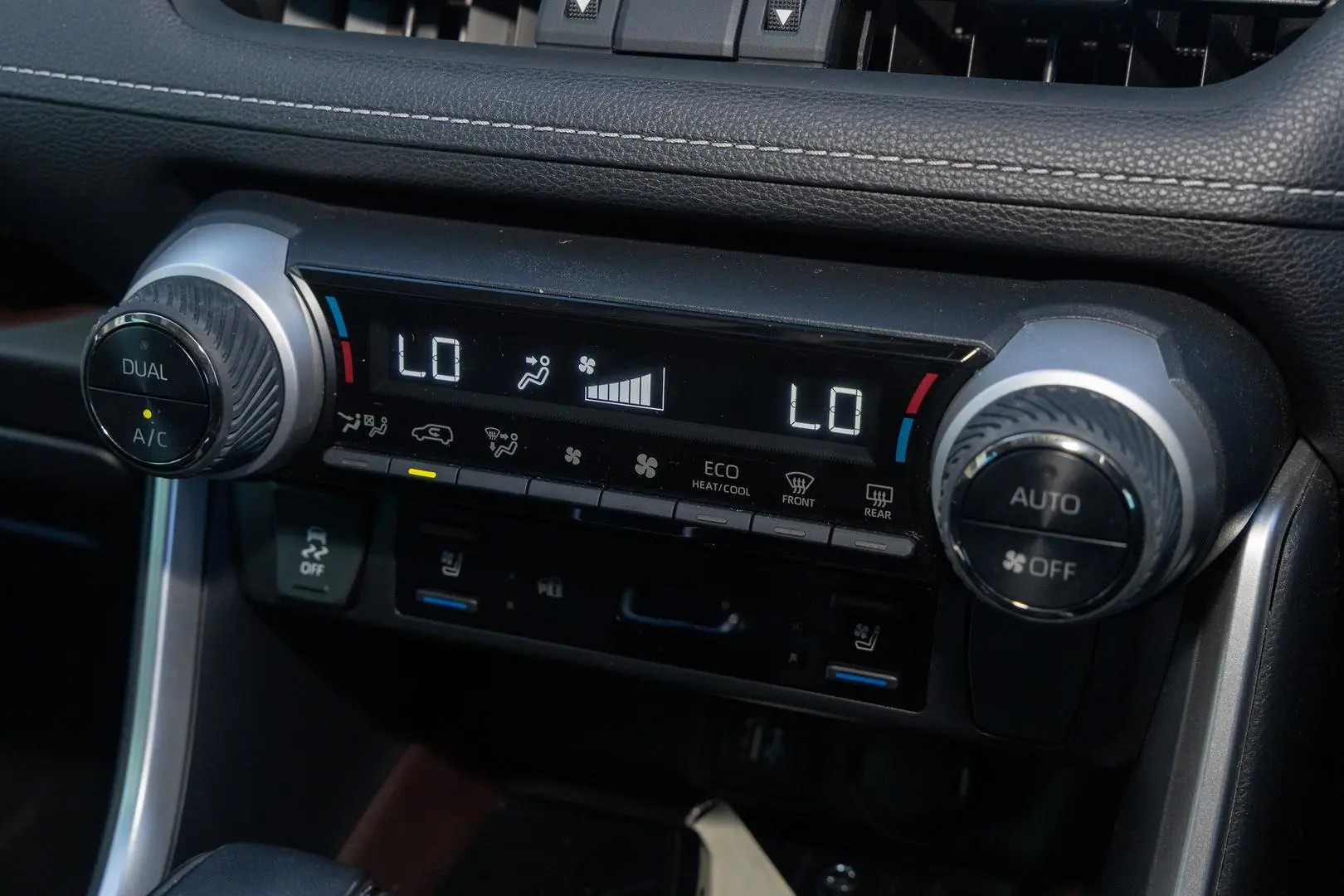 2023 Toyota RAV4 Gallery Image 16