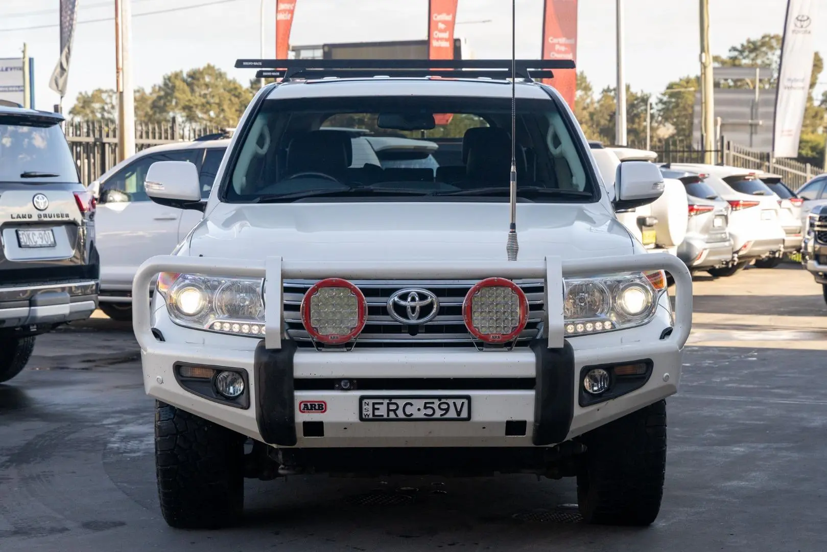 2015 Toyota Landcruiser Gallery Image 4