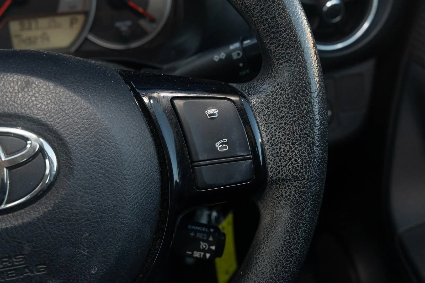 2017 Toyota Yaris Gallery Image 12