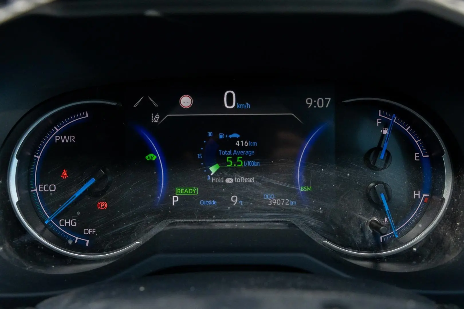 2024 Toyota RAV4 Gallery Image 13
