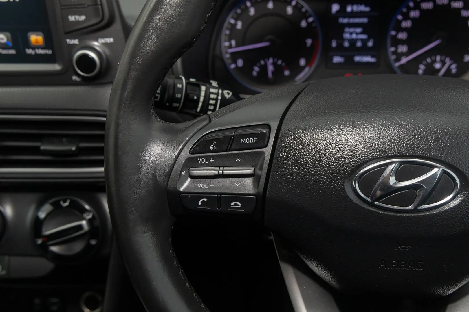 2019 Hyundai Kona Gallery Image 11