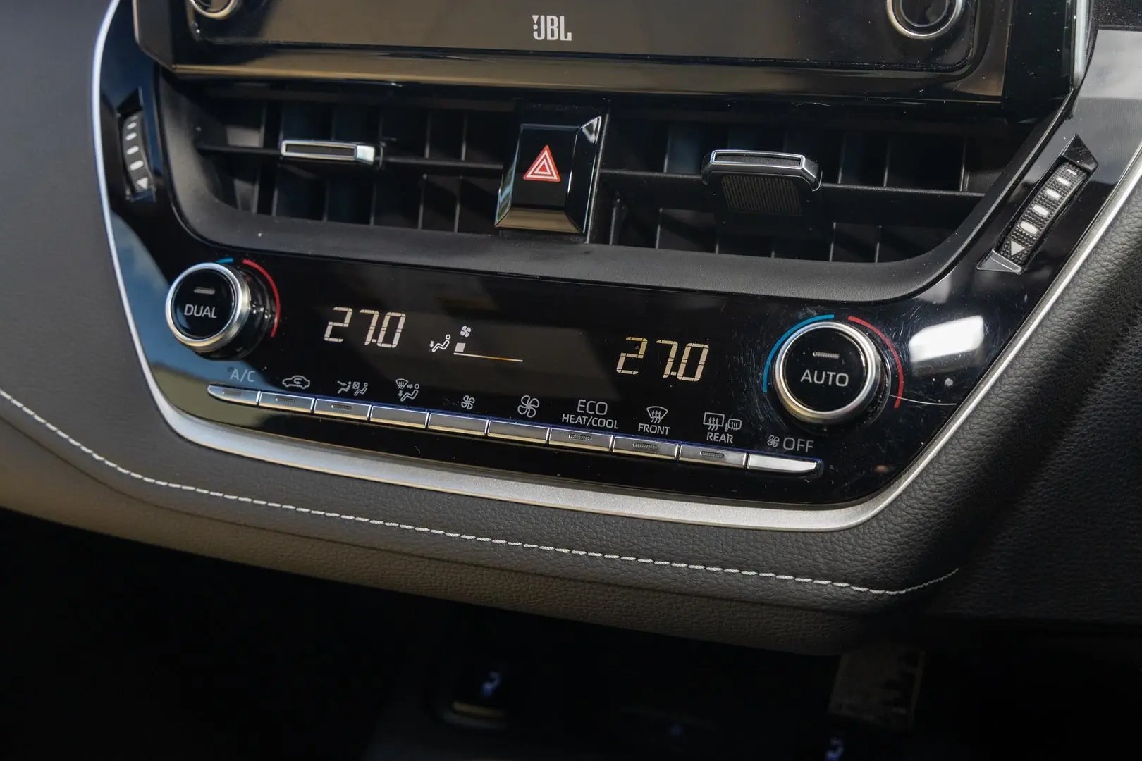2021 Toyota Corolla Gallery Image 16